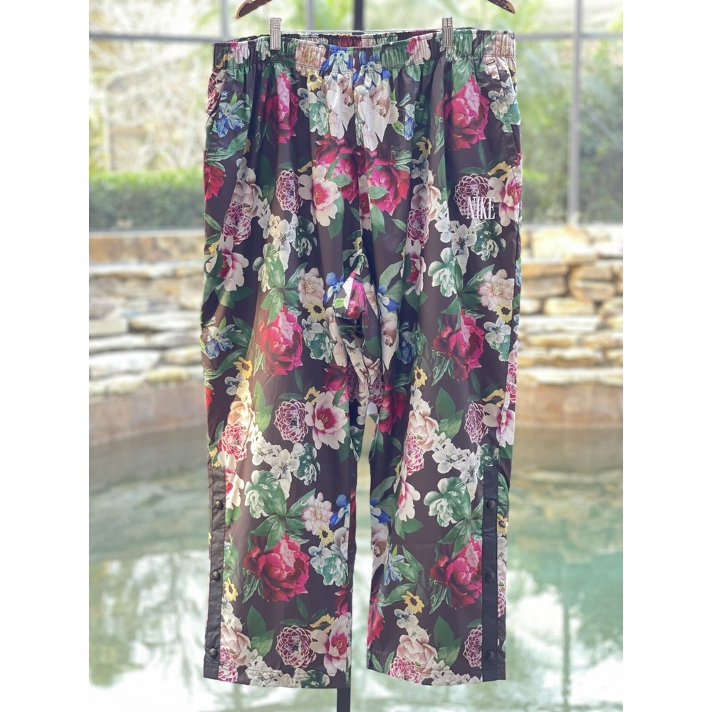 Nike Women's Sportswear Floral Print Woven Pants Size 2X Multicolor New WithTags
